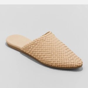 Universal Thread Woven Flats
